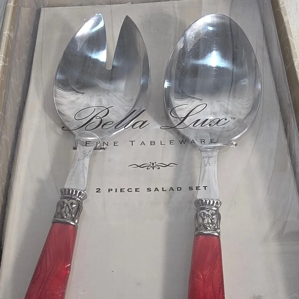 Bella Lux Fine Tableware 2 Piece Salad Set Cameo Red Marbled Handles New